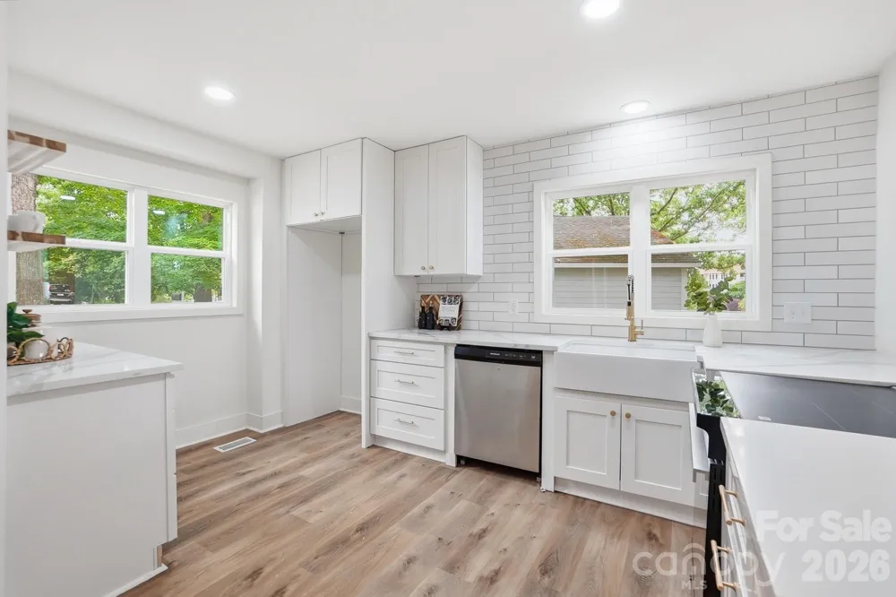 7015 Chelsea Day Lane Tega Cay, SC 29708
