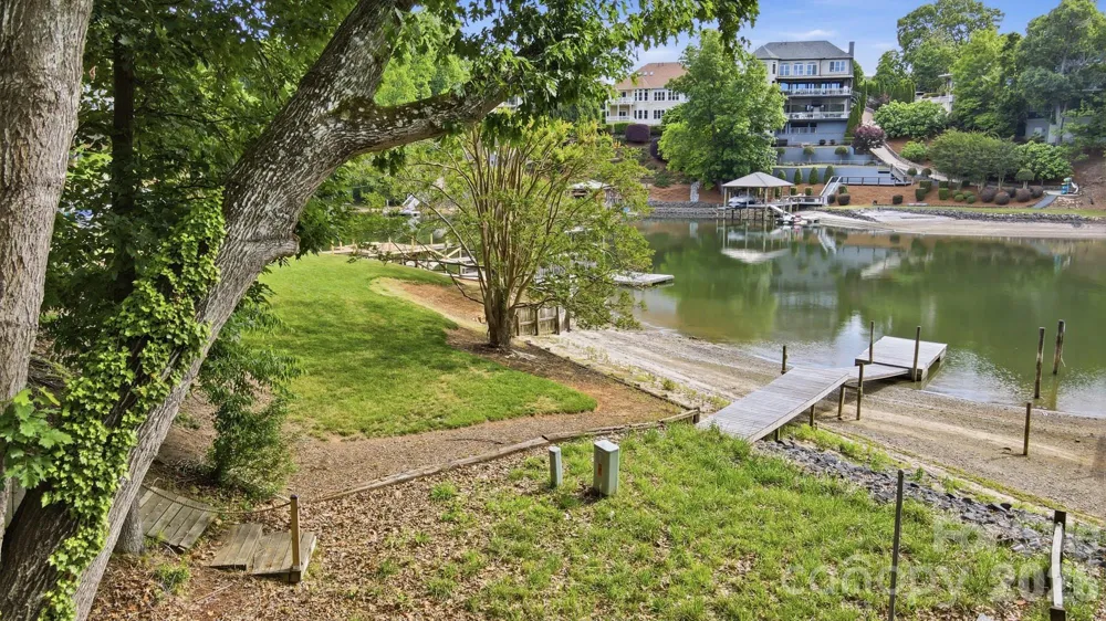 7015 Chelsea Day Lane Tega Cay, SC 29708