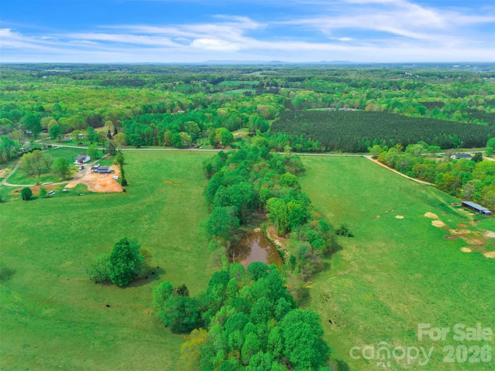 1376-3 Lowrance Road Catawba, NC 28609