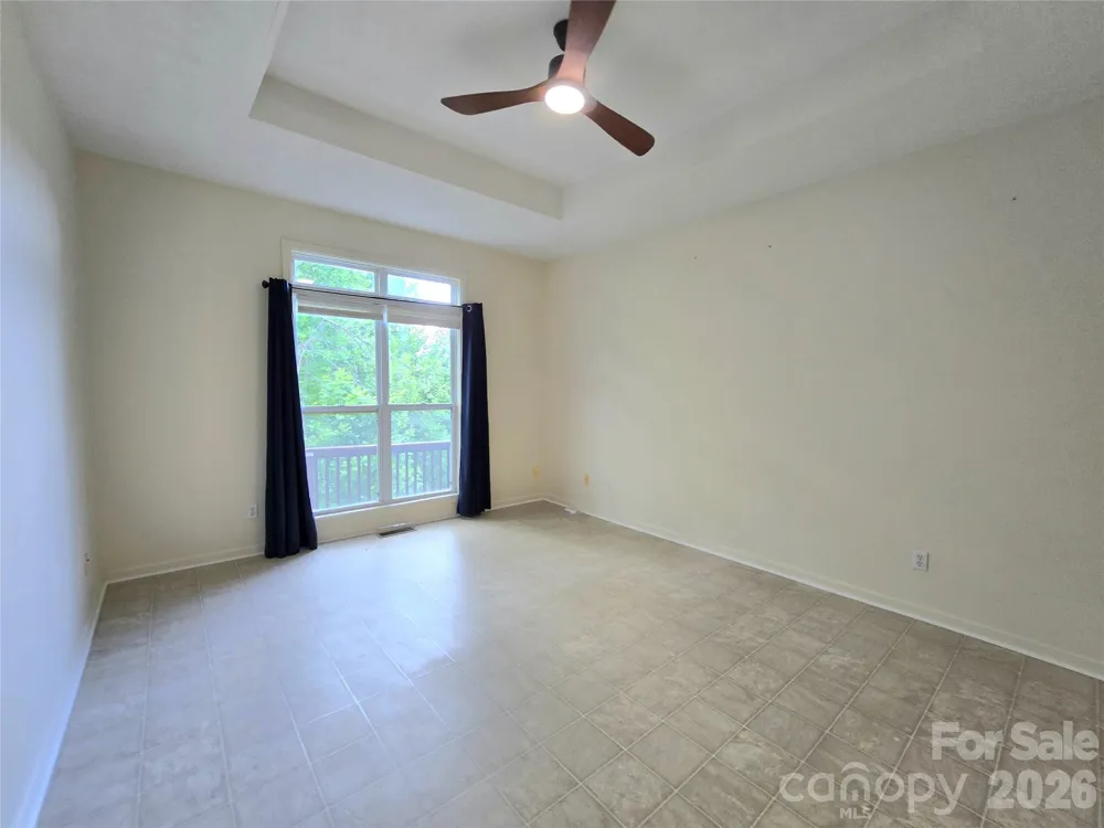 73 Dalya Road Swannanoa, NC 28778