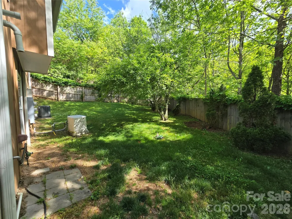 73 Dalya Road Swannanoa, NC 28778