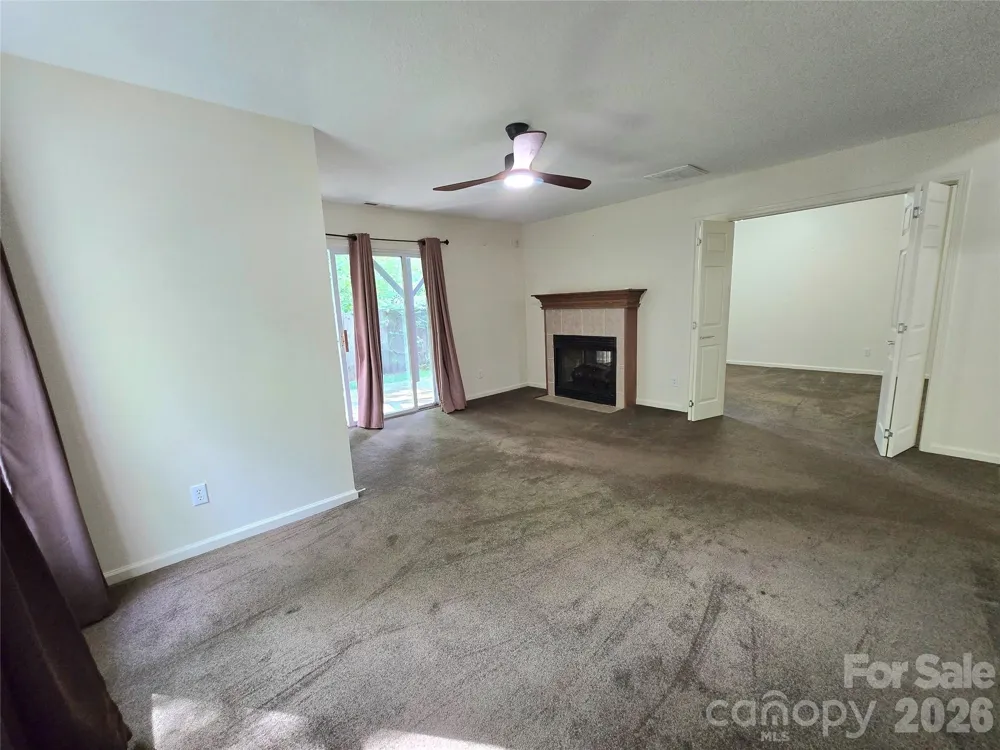 73 Dalya Road Swannanoa, NC 28778