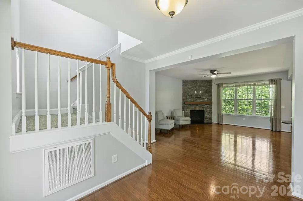 1135 Brookdale Lane Stanley, NC 28164