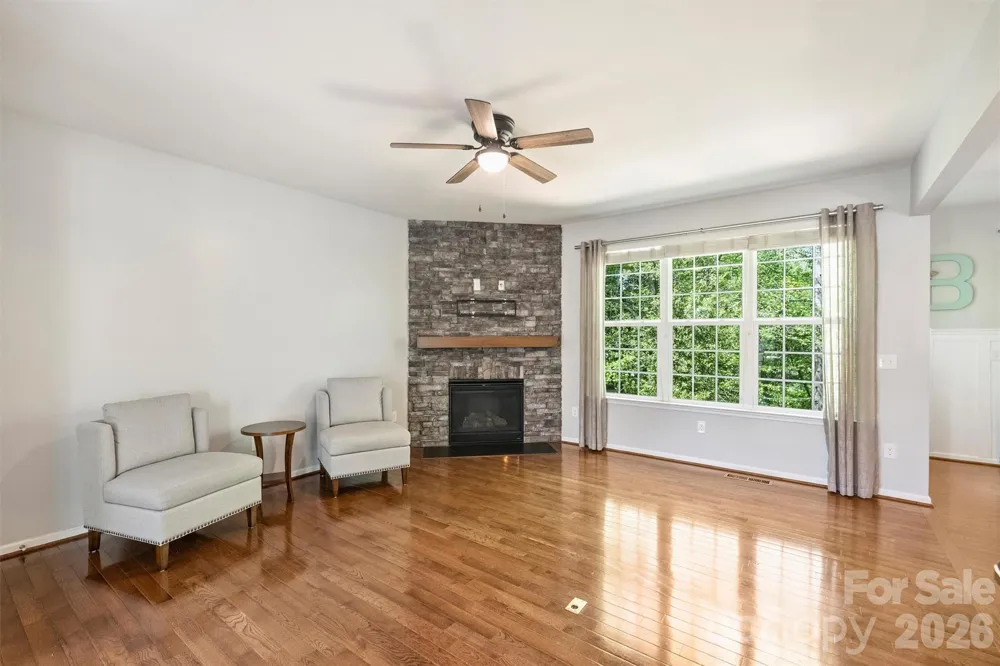 1135 Brookdale Lane Stanley, NC 28164