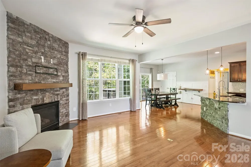 1135 Brookdale Lane Stanley, NC 28164