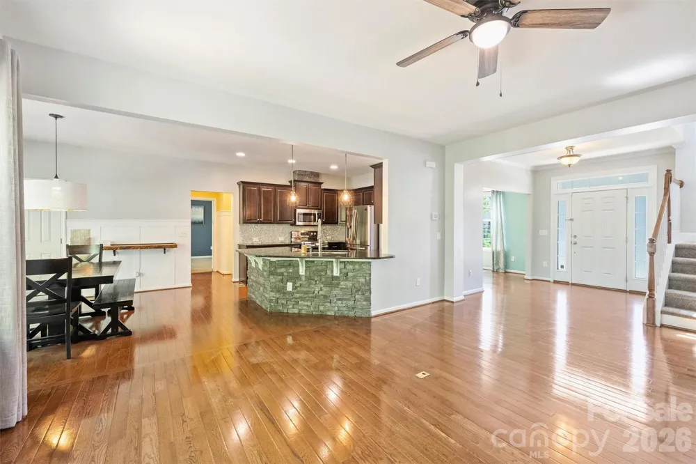 1135 Brookdale Lane Stanley, NC 28164