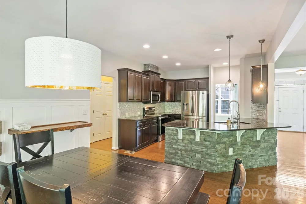 1135 Brookdale Lane Stanley, NC 28164