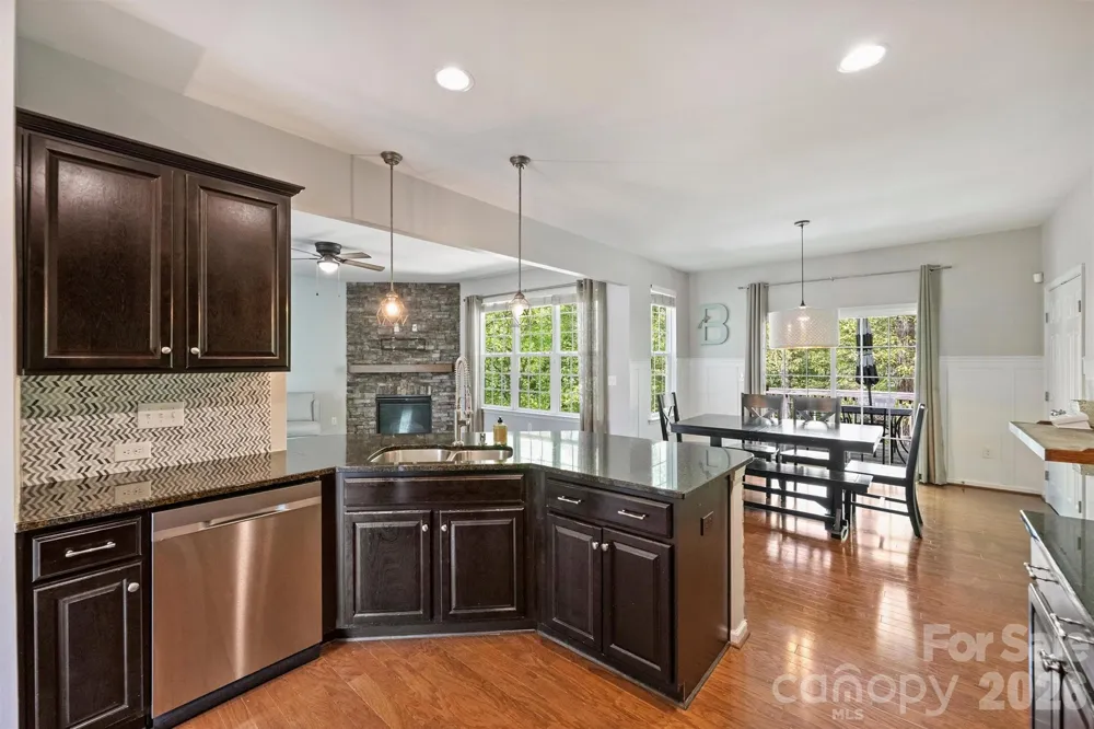 1135 Brookdale Lane Stanley, NC 28164