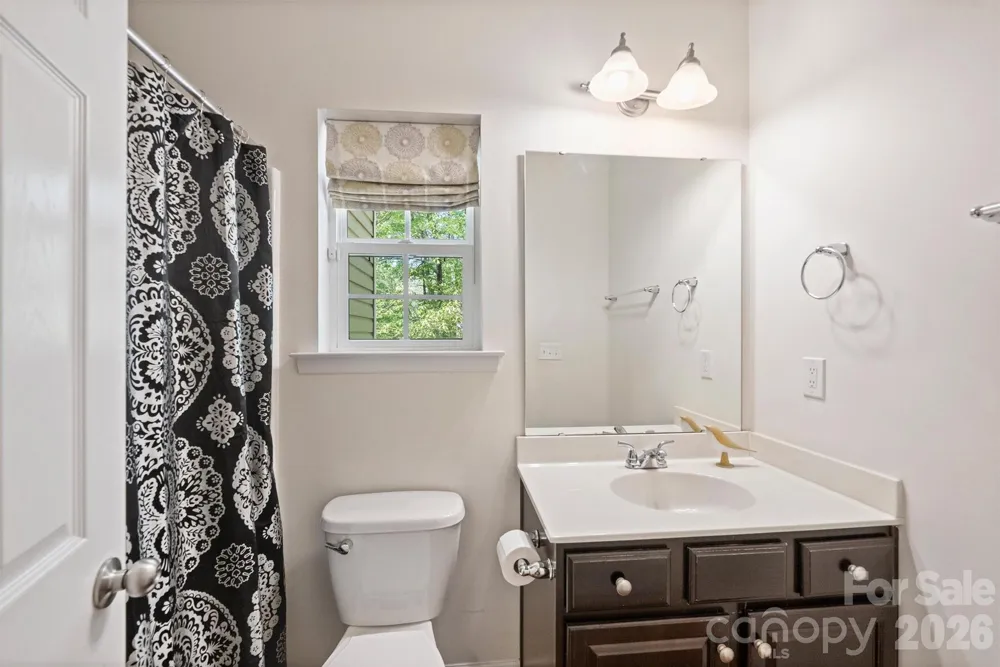 1135 Brookdale Lane Stanley, NC 28164