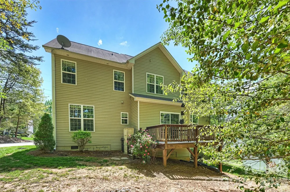 1135 Brookdale Lane Stanley, NC 28164
