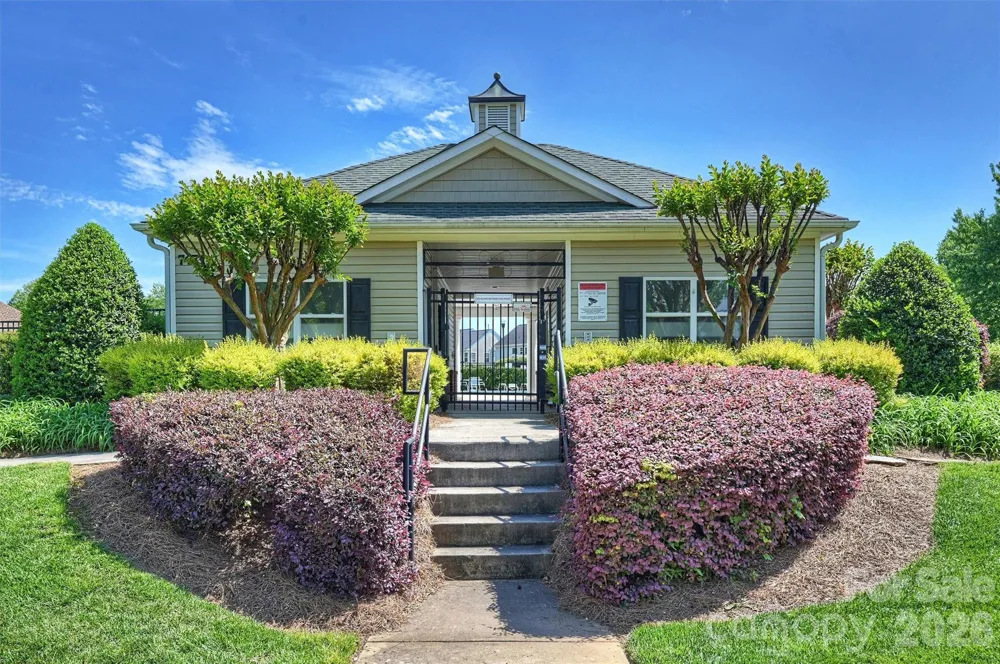1135 Brookdale Lane Stanley, NC 28164