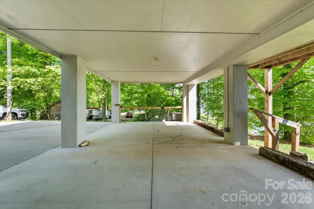 330 Hillview Drive Lexington, NC 27292