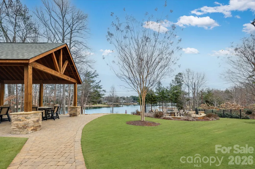 107 Nablus Trail #B Mooresville, NC 28117
