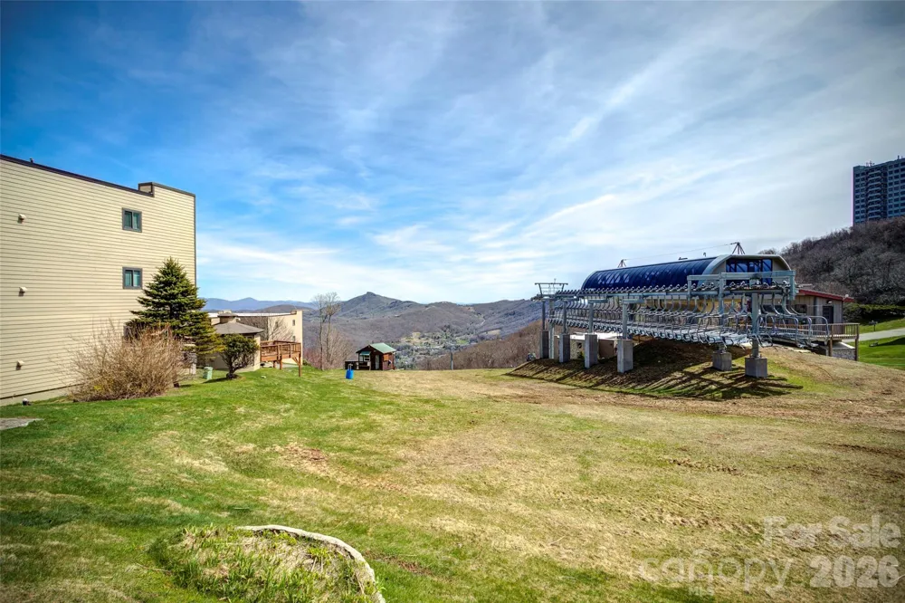 103 Sugar Ski Drive #331 Banner Elk, NC 28604