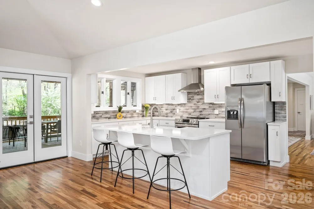 1048 Jenkins Valley Road Alexander, NC 28701
