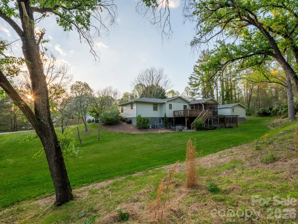 1048 Jenkins Valley Road Alexander, NC 28701