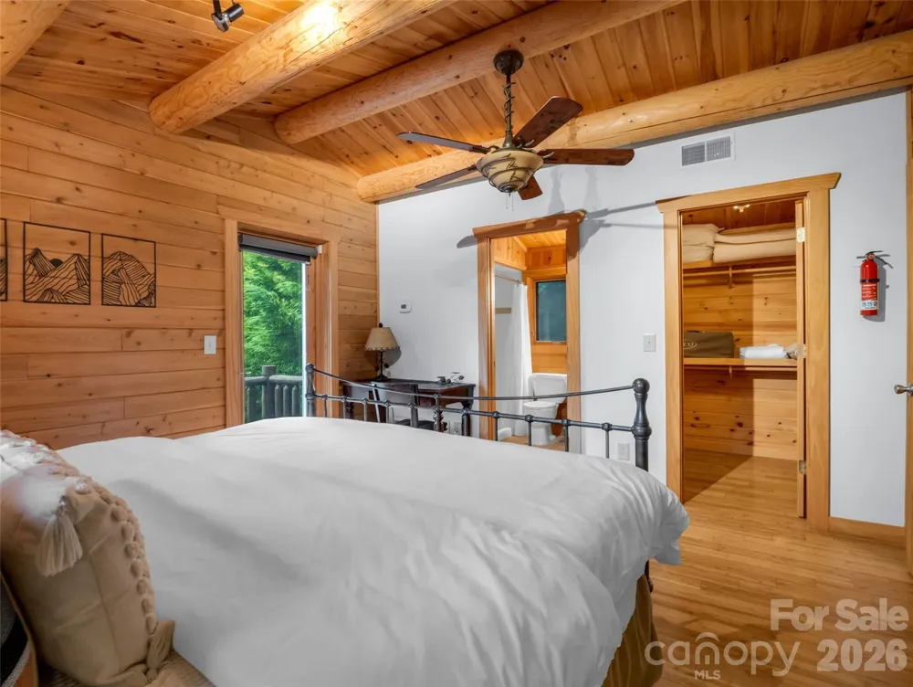 105 Sunset Cove Road Lake Lure, NC 28746