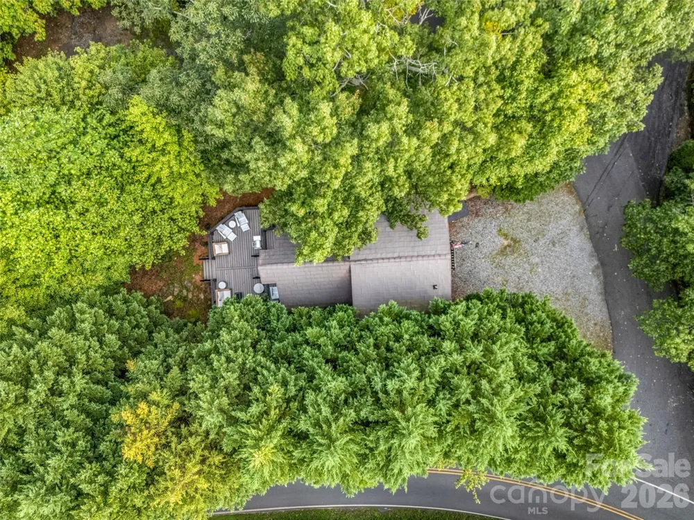 105 Sunset Cove Road Lake Lure, NC 28746