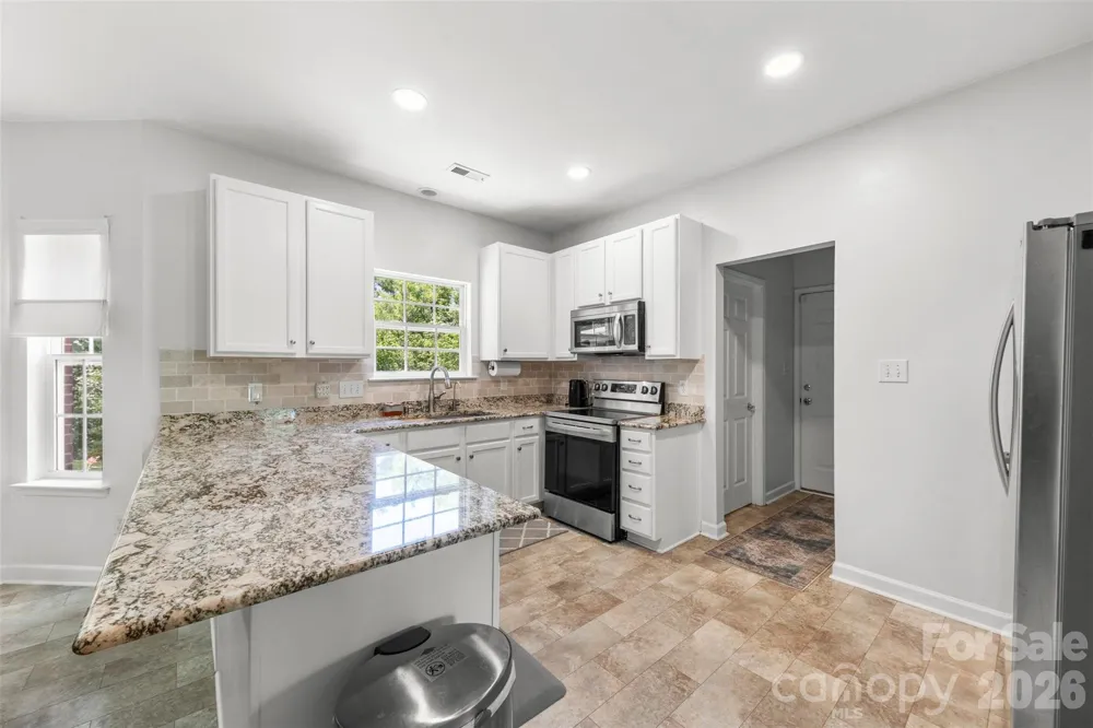 5302 Fairgrove Lane Harrisburg, NC 28075