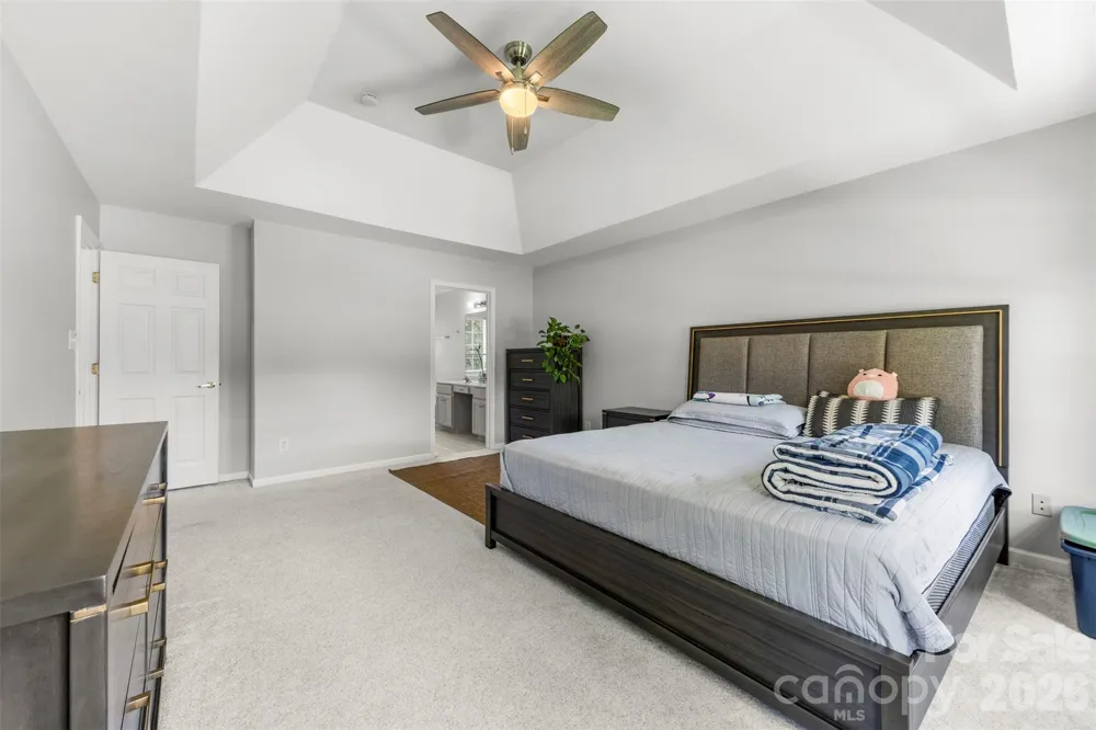5302 Fairgrove Lane Harrisburg, NC 28075