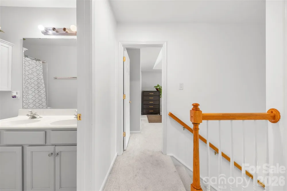 5302 Fairgrove Lane Harrisburg, NC 28075