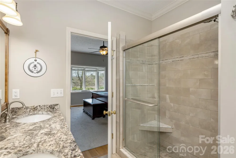 2115 Cumming Woods Court Hendersonville, NC 28739