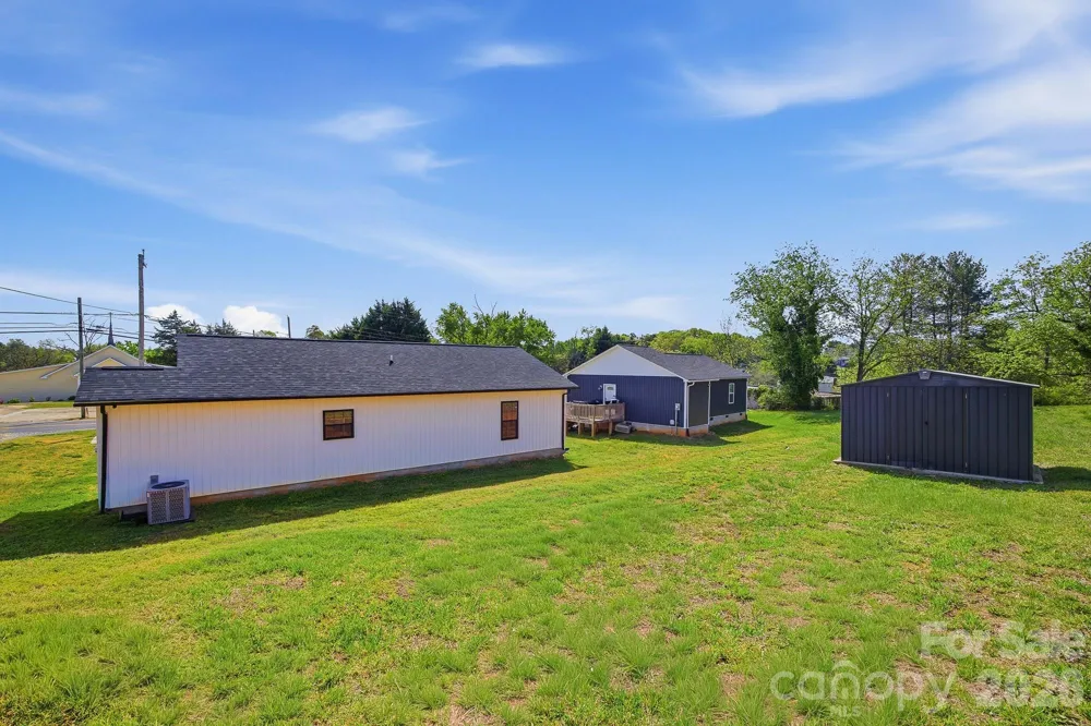 177 Duke Street Granite Falls, NC 28630