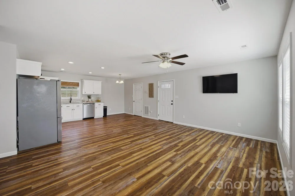 177 Duke Street Granite Falls, NC 28630