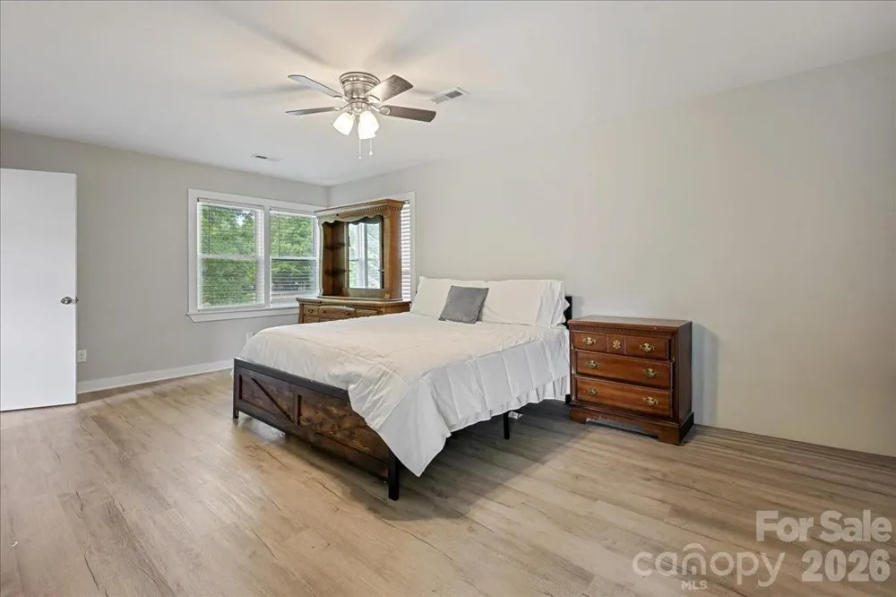 34438 Springdale Drive New London, NC 28127