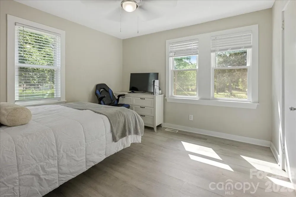34438 Springdale Drive New London, NC 28127
