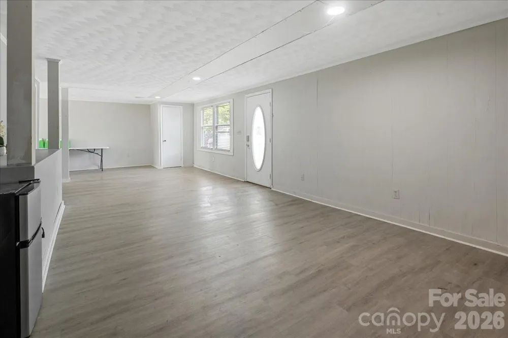 34438 Springdale Drive New London, NC 28127