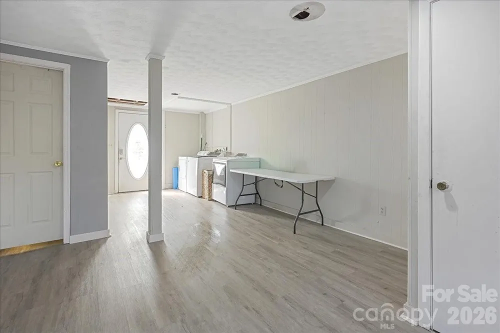 34438 Springdale Drive New London, NC 28127