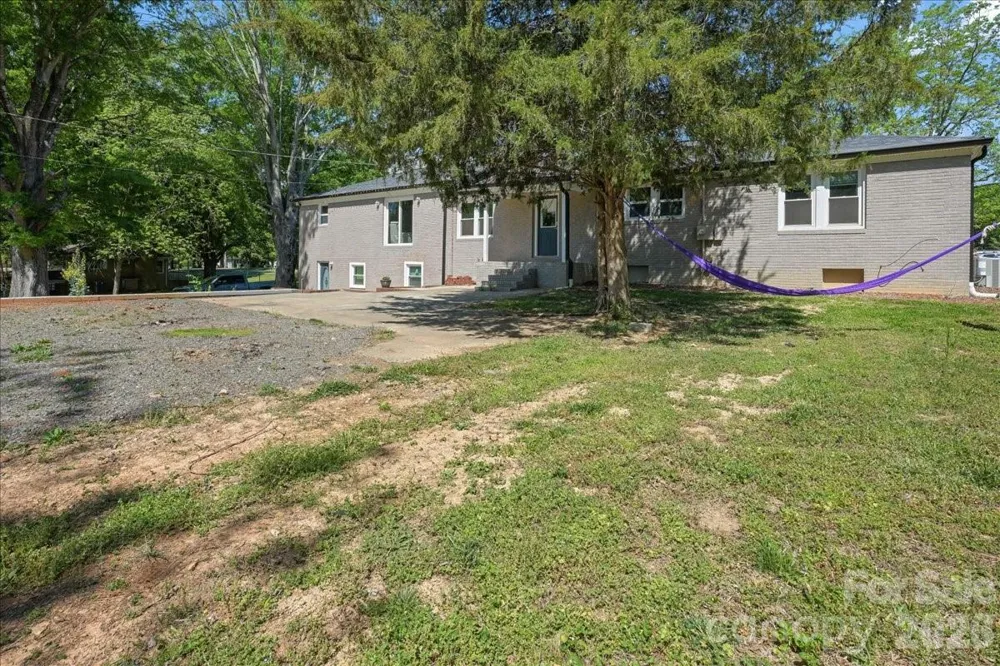 34438 Springdale Drive New London, NC 28127