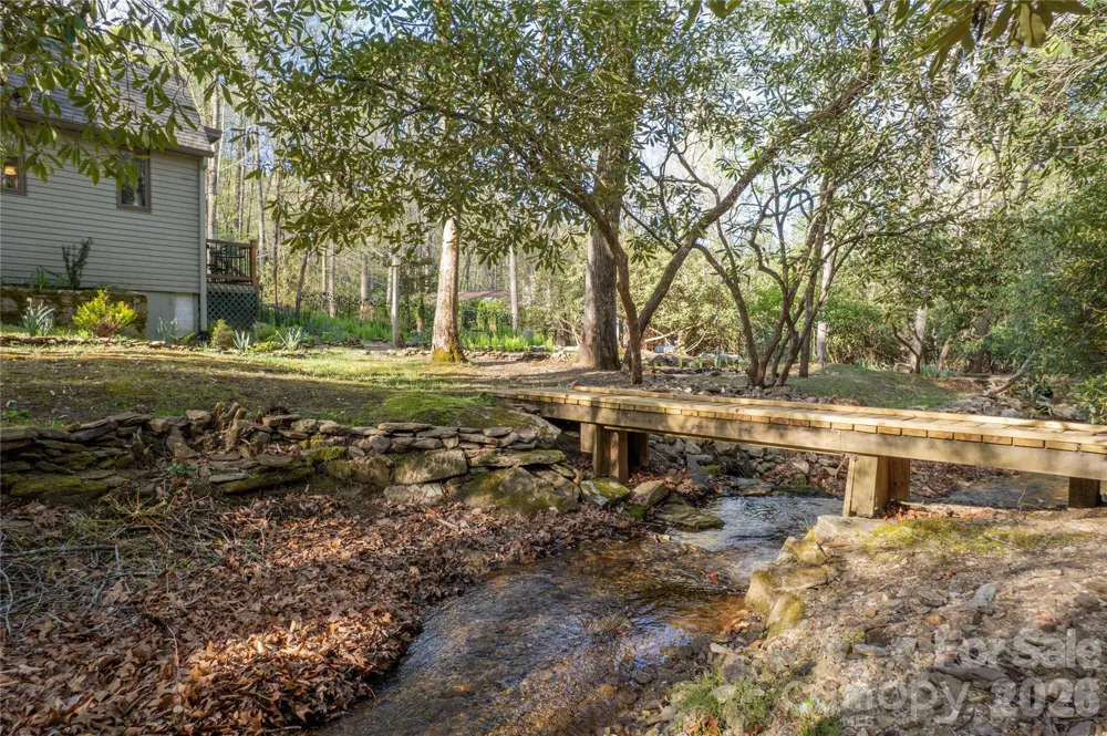 70 Aberdeen Lane Pisgah Forest, NC 28768