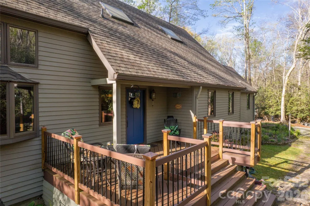70 Aberdeen Lane Pisgah Forest, NC 28768