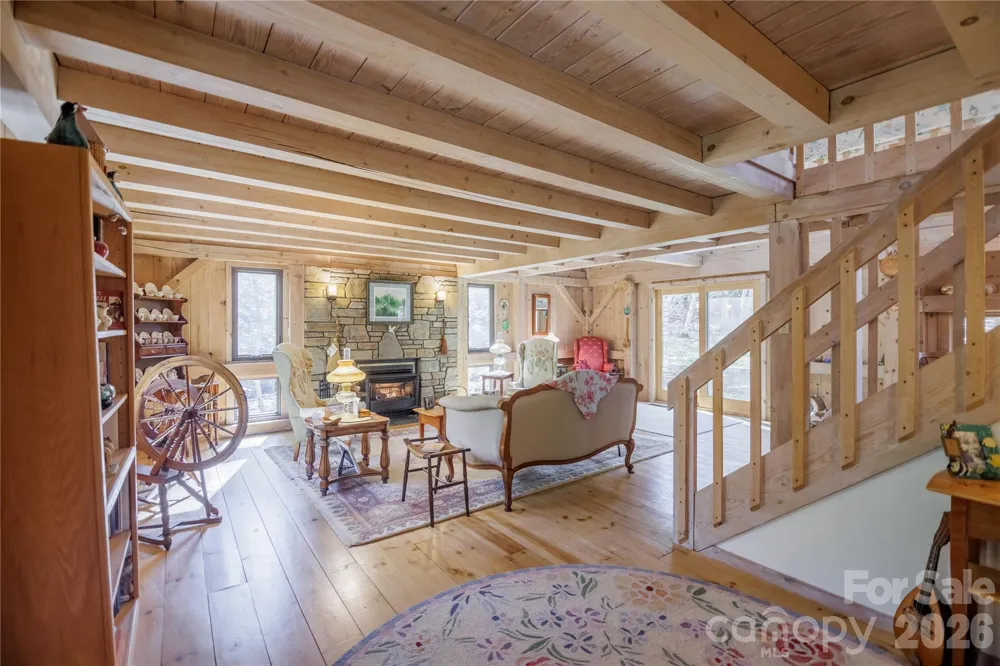 70 Aberdeen Lane Pisgah Forest, NC 28768