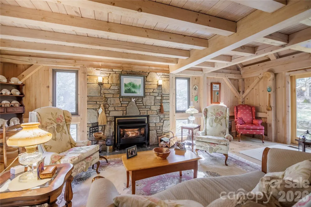 70 Aberdeen Lane Pisgah Forest, NC 28768