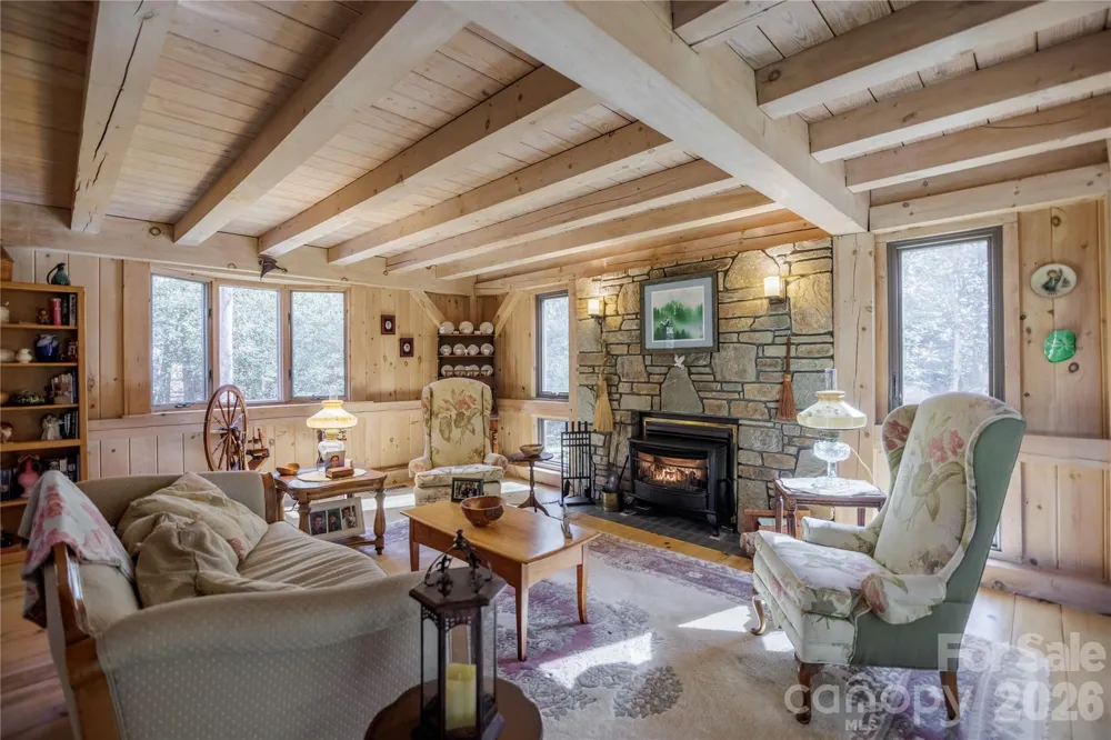70 Aberdeen Lane Pisgah Forest, NC 28768