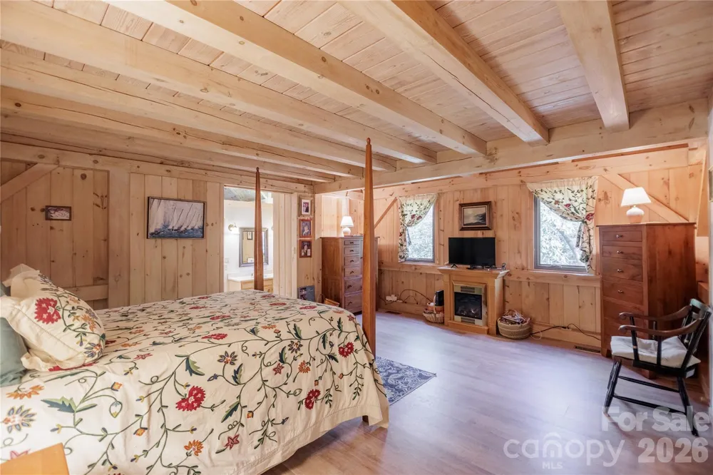 70 Aberdeen Lane Pisgah Forest, NC 28768