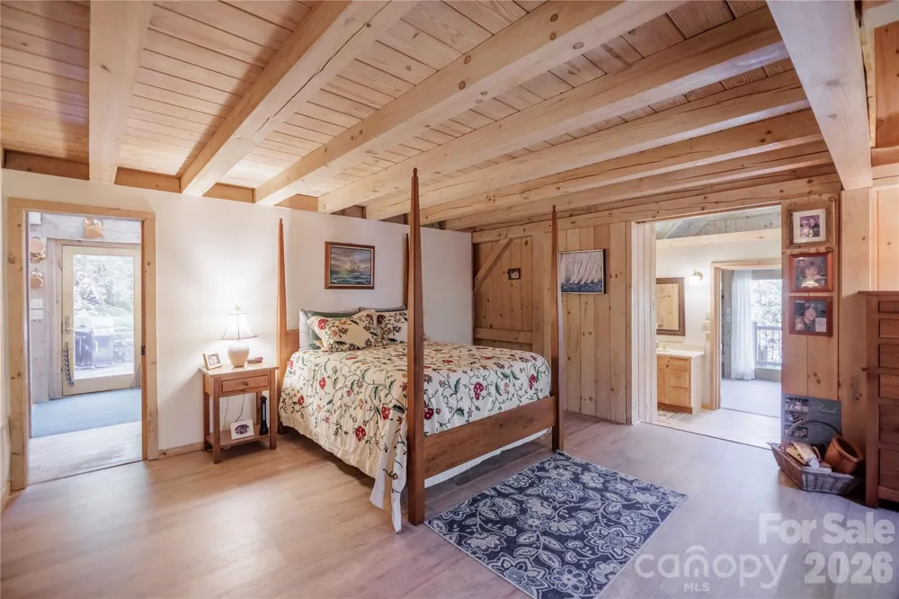 70 Aberdeen Lane Pisgah Forest, NC 28768