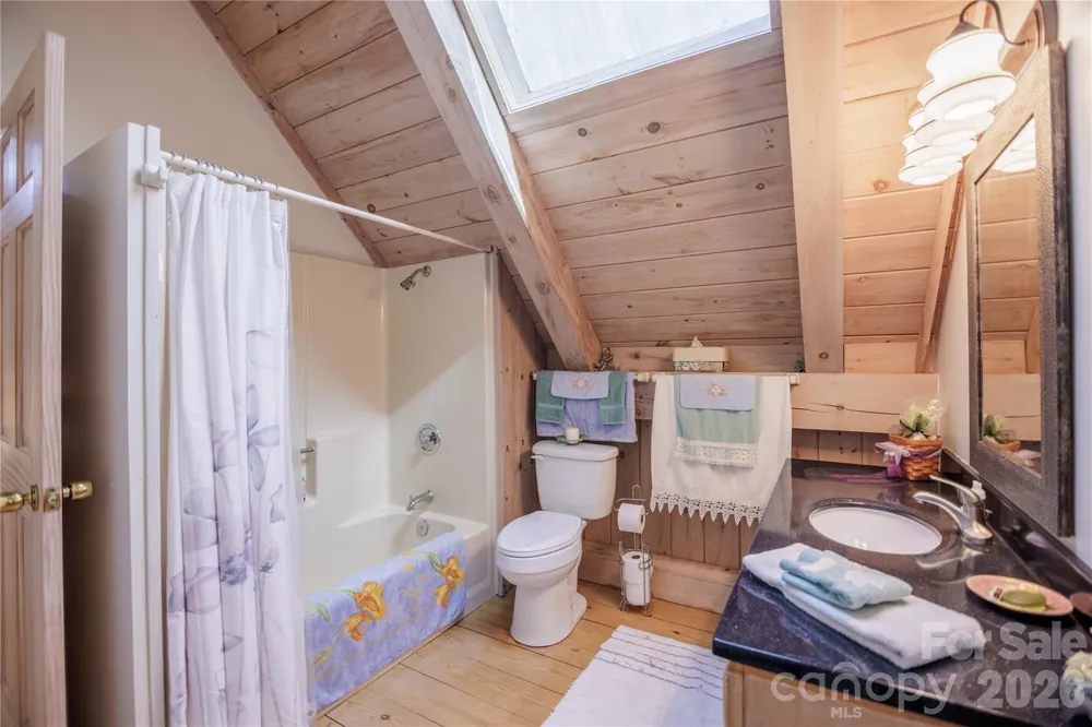 70 Aberdeen Lane Pisgah Forest, NC 28768