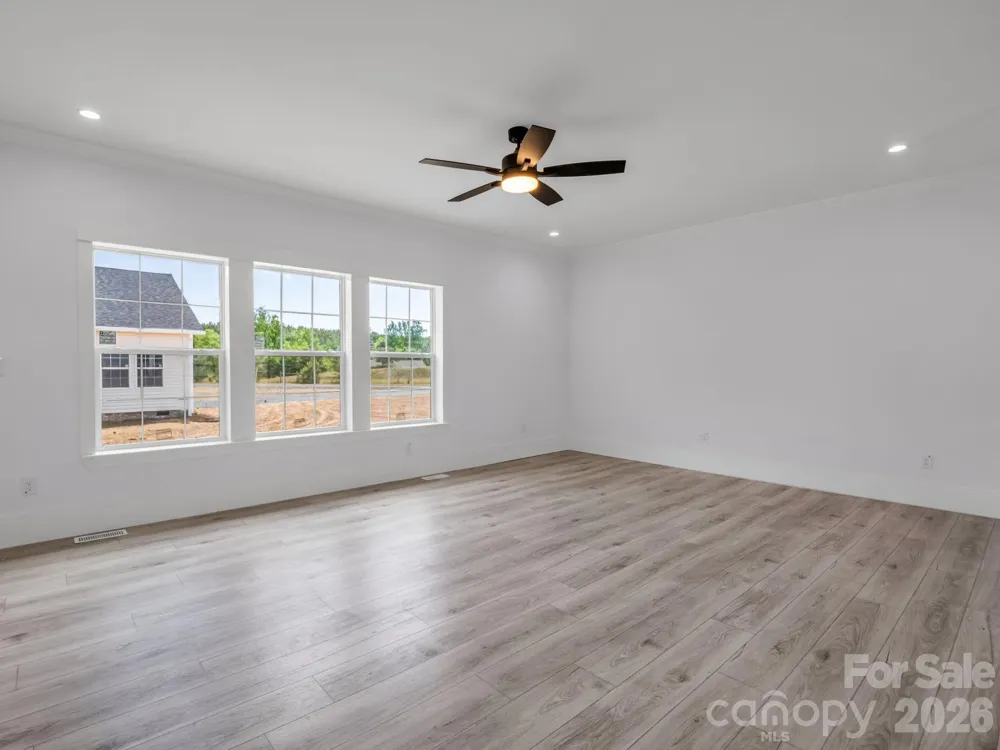 129 Prosperity Way Forest City, NC 28043