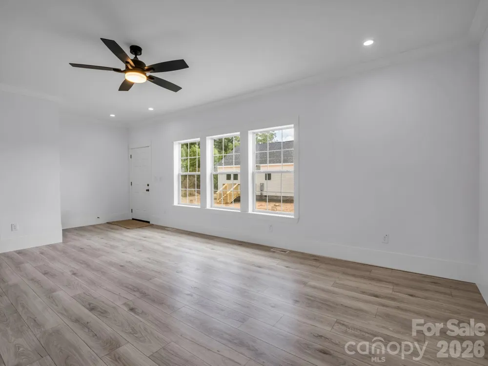 129 Prosperity Way Forest City, NC 28043