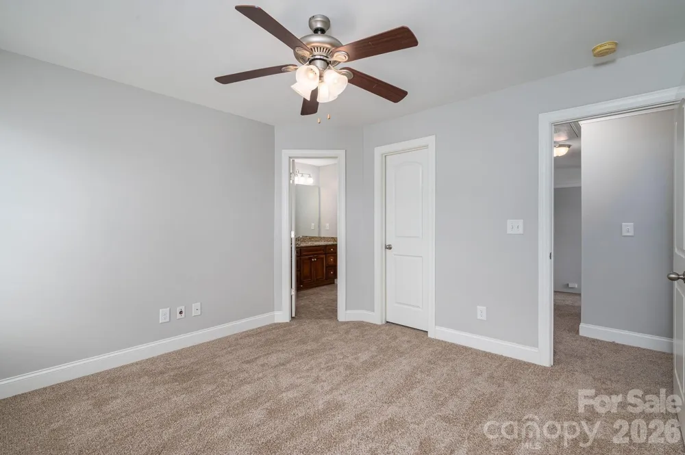 4012 Saint Andrews Court Cramerton, NC 28032