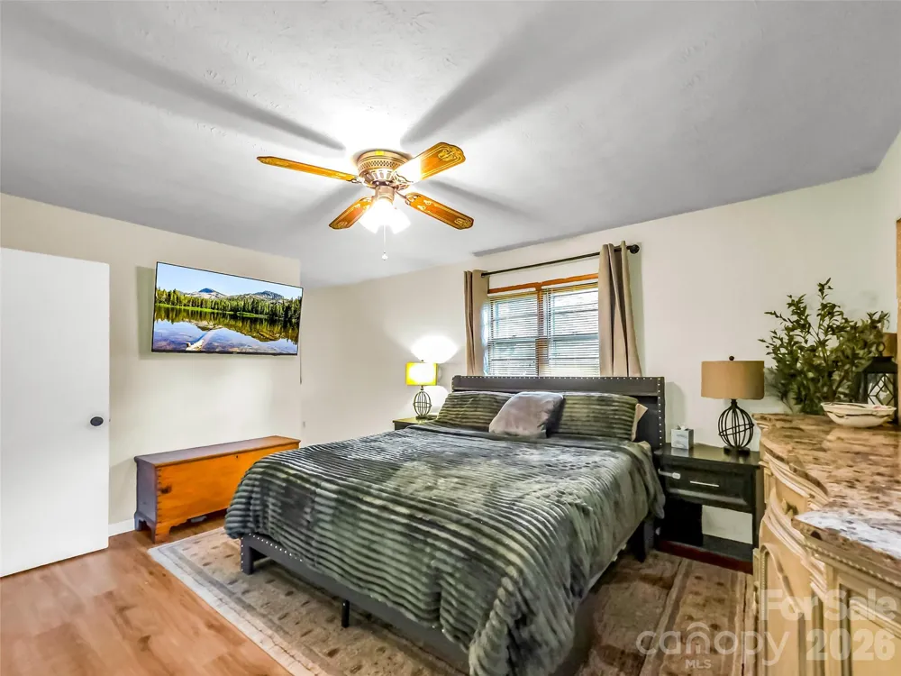 122 W Sweetbriar Lane Etowah, NC 28729