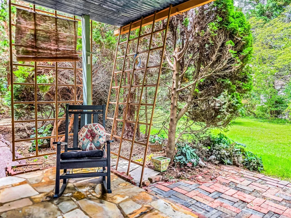 122 W Sweetbriar Lane Etowah, NC 28729