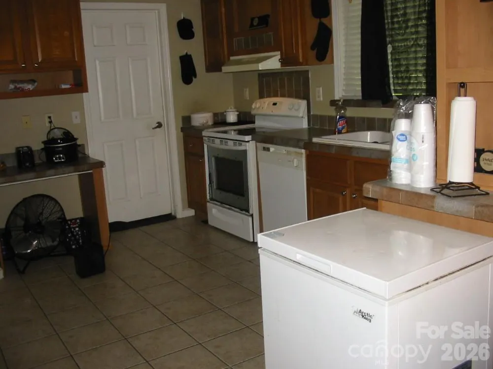 213 Vicki Way Stanley, NC 28164