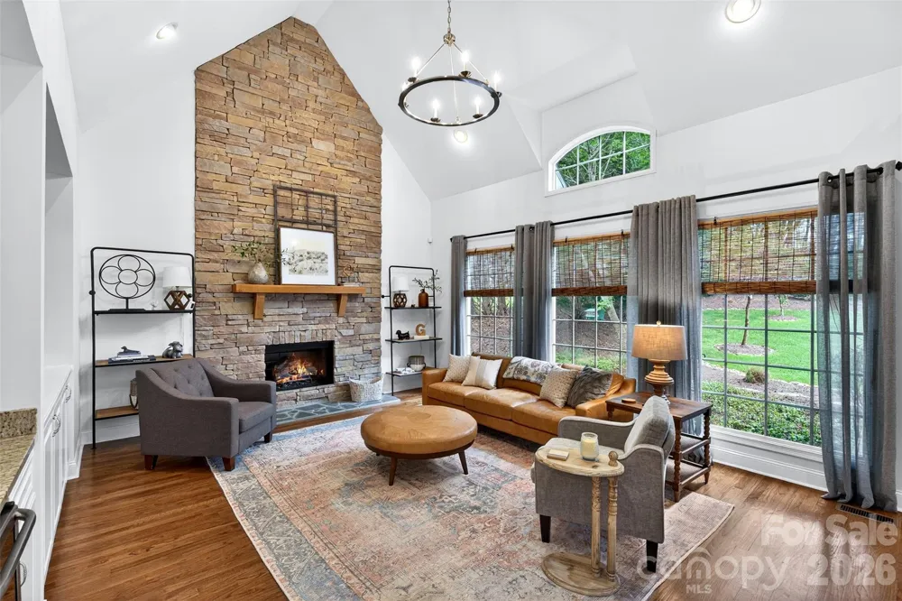 717 Black Wolf Run Spartanburg, SC 29306