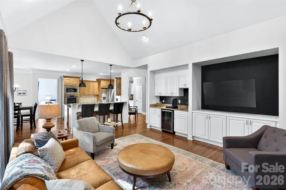 717 Black Wolf Run Spartanburg, SC 29306