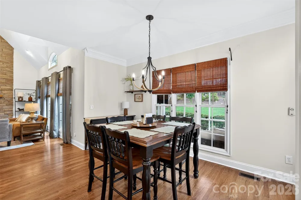 717 Black Wolf Run Spartanburg, SC 29306